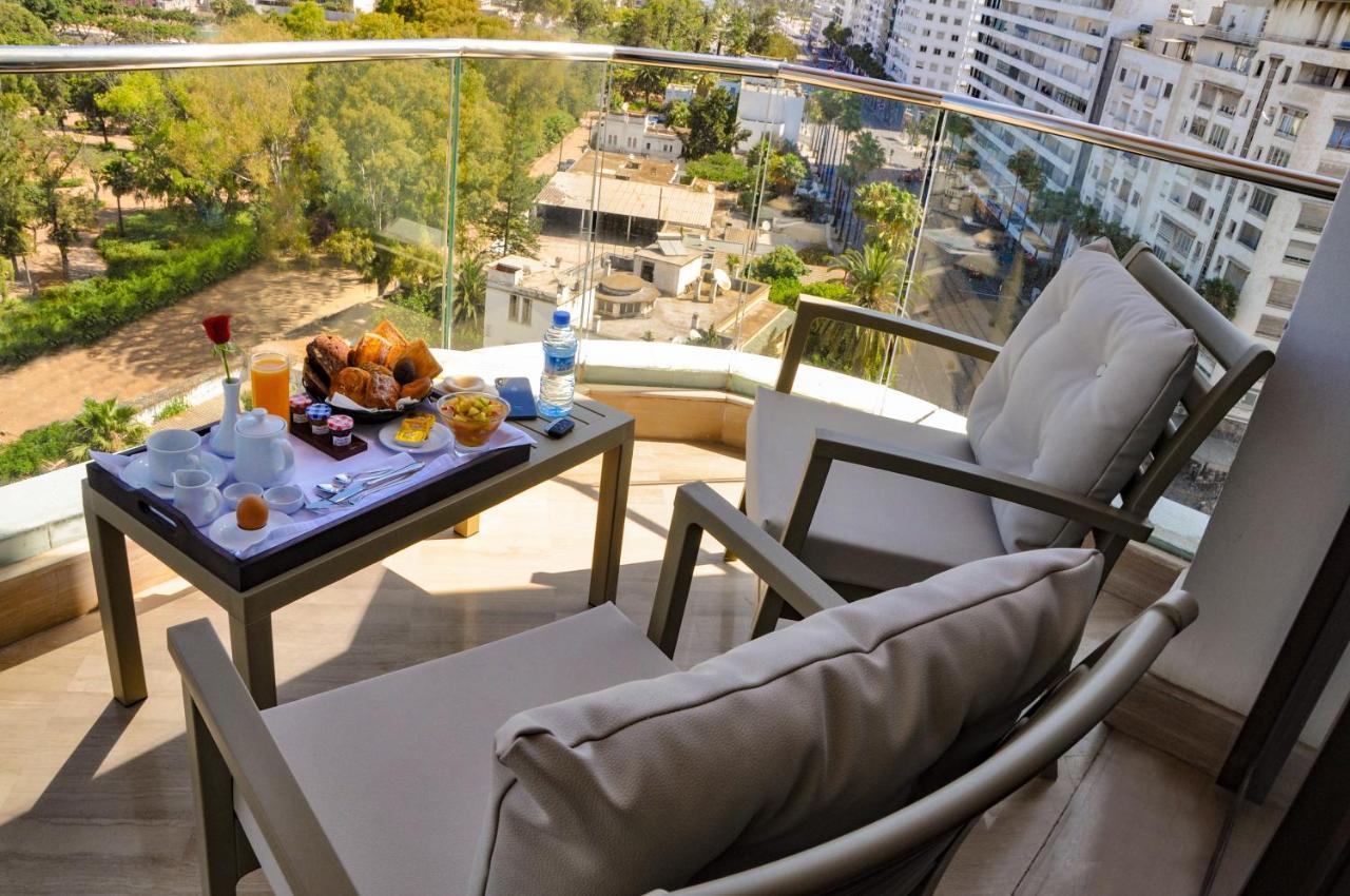 Suite Hotel Casa Diamond 카사블랑카 외부 사진 A balcony
