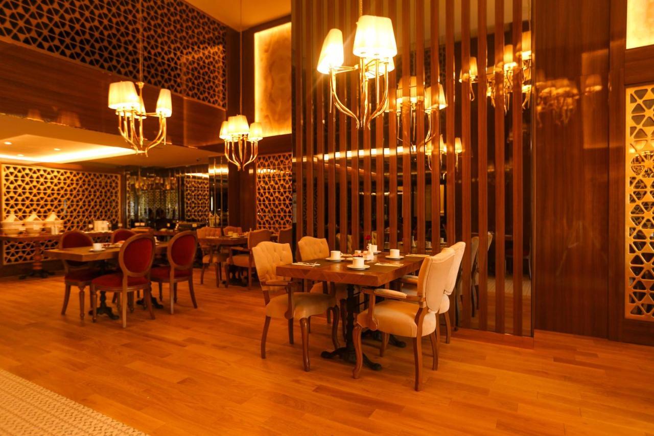 Suite Hotel Casa Diamond 카사블랑카 외부 사진 The interior of the restaurant