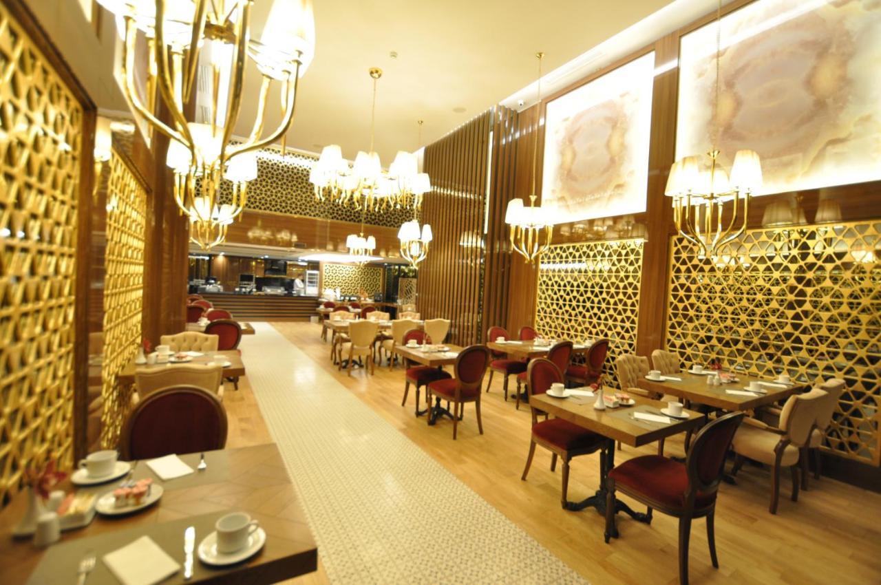 Suite Hotel Casa Diamond 카사블랑카 외부 사진 The interior of the restaurant